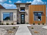 753 Flamecrest Drive - Photo 4