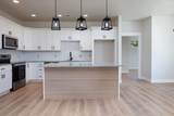 507 Desert Peach Street - Photo 4