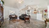 943 Dee Ann Street - Photo 9