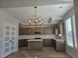 692 Arran Way - Photo 2