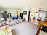 3210 Mesa Avenue - Photo 8