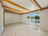 2421 Crystal Court - Photo 4