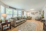 220 Sunset Court - Photo 3