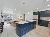 692 Mchenry Avenue - Photo 10