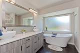 814 Tahiti Drive - Photo 14