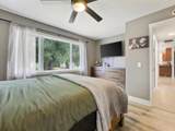 220 Maple Street - Photo 14