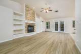 542 Lucas Court - Photo 3