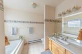 2802 Grand View Circle - Photo 32