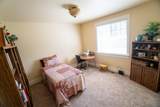 1111 Daisy Lane - Photo 17