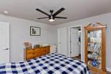 570 1/2 Villa Street - Photo 19