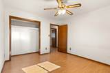 3072 Gunnison Avenue - Photo 21