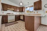 2864 Picardy Drive - Photo 9