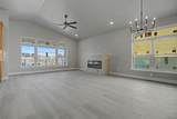 2278 Holy Cross Court - Photo 22