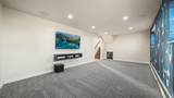 547 Broadway - Photo 20