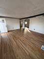 2962 Hall Avenue - Photo 4
