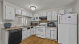 180 1/2 8th Avenue - Photo 6