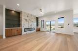 2704 Meadowcrest Court - Photo 4