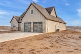 1660 8 Road - Photo 2
