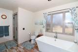 2042 Surrey Court - Photo 26