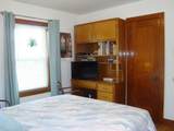 236 Gunnison Avenue - Photo 15