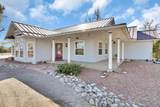 2209 Lyn Street - Photo 4