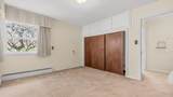 556 6th Street - Photo 16