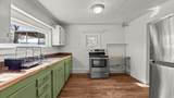 2455 1/2 Broadway - Photo 11