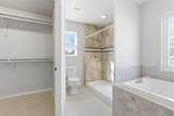 627 Kings Glen Loop - Photo 19