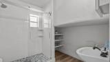 1062 Main Street - Photo 37
