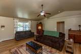801 Cresthaven Drive - Photo 2