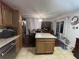 584 Stanford Way - Photo 7