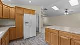 1533 Crest View Way - Photo 7
