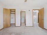 913 Squire Court - Photo 12