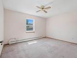913 Squire Court - Photo 13