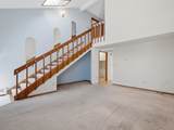 913 Squire Court - Photo 4