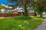 2411 Wintergreen Drive - Photo 3