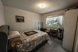3042 Gunnison Avenue - Photo 11