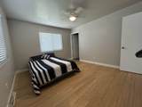 558 1/2 Eastmoor Drive - Photo 15