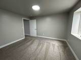 558 1/2 Eastmoor Drive - Photo 25