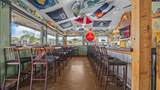 WingNutz Railroad Avenue - Photo 7