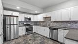 423 Brealyn Court - Photo 8