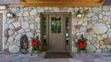390 Jenny Place - Photo 10