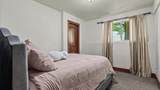 390 Jenny Place - Photo 27