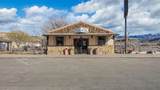 320 Minter Avenue - Photo 2