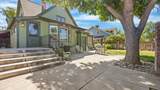 815 7th Street - Photo 39