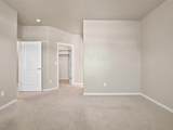 583 1/2 Willoughby Street - Photo 13