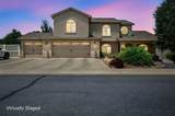 2886 Fall Creek Drive - Photo 1