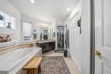 1533 Crest View Way - Photo 15