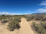 523 Desert Road - Photo 4