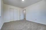 636 Highview Road - Photo 19